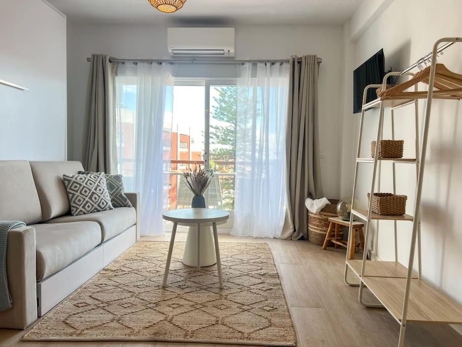 Studio Hola Arenal Platja de Larenal Extérieur photo
